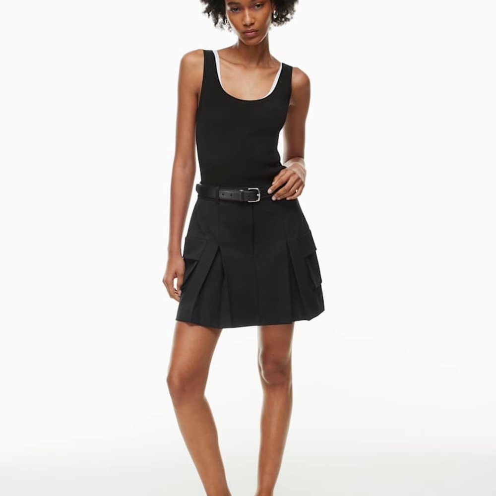 Aritzia Black Pleated Skirt